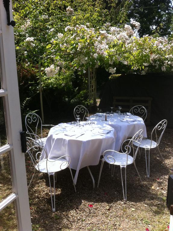 Auberge Du Manoir D'Archelles Arques-la-Bataille Экстерьер фото